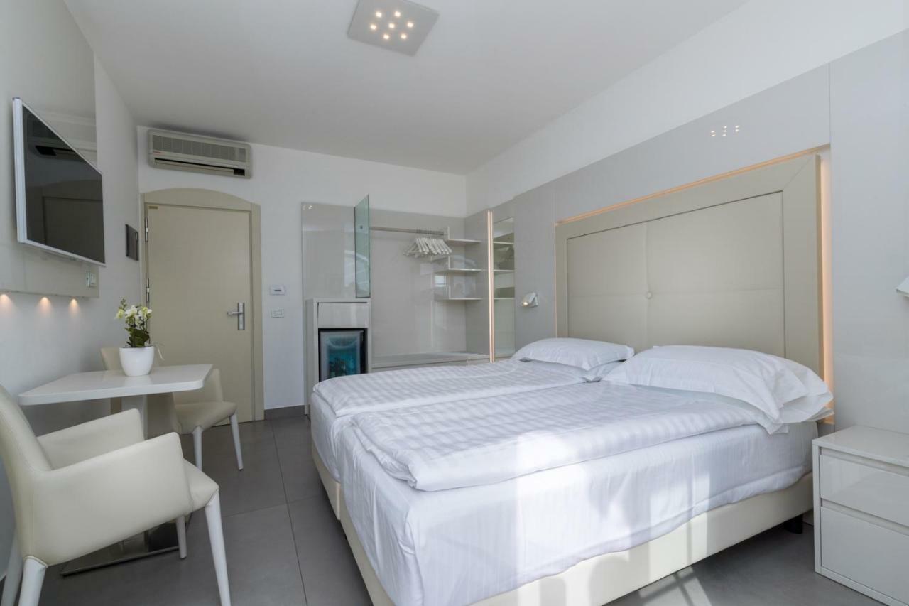 Vega Hotel 3*