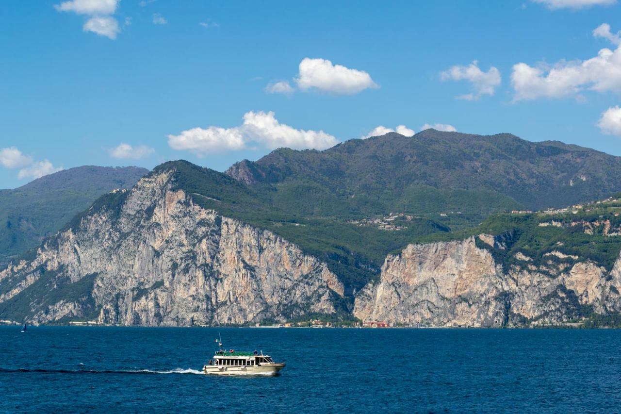 Vega 3* Malcesine