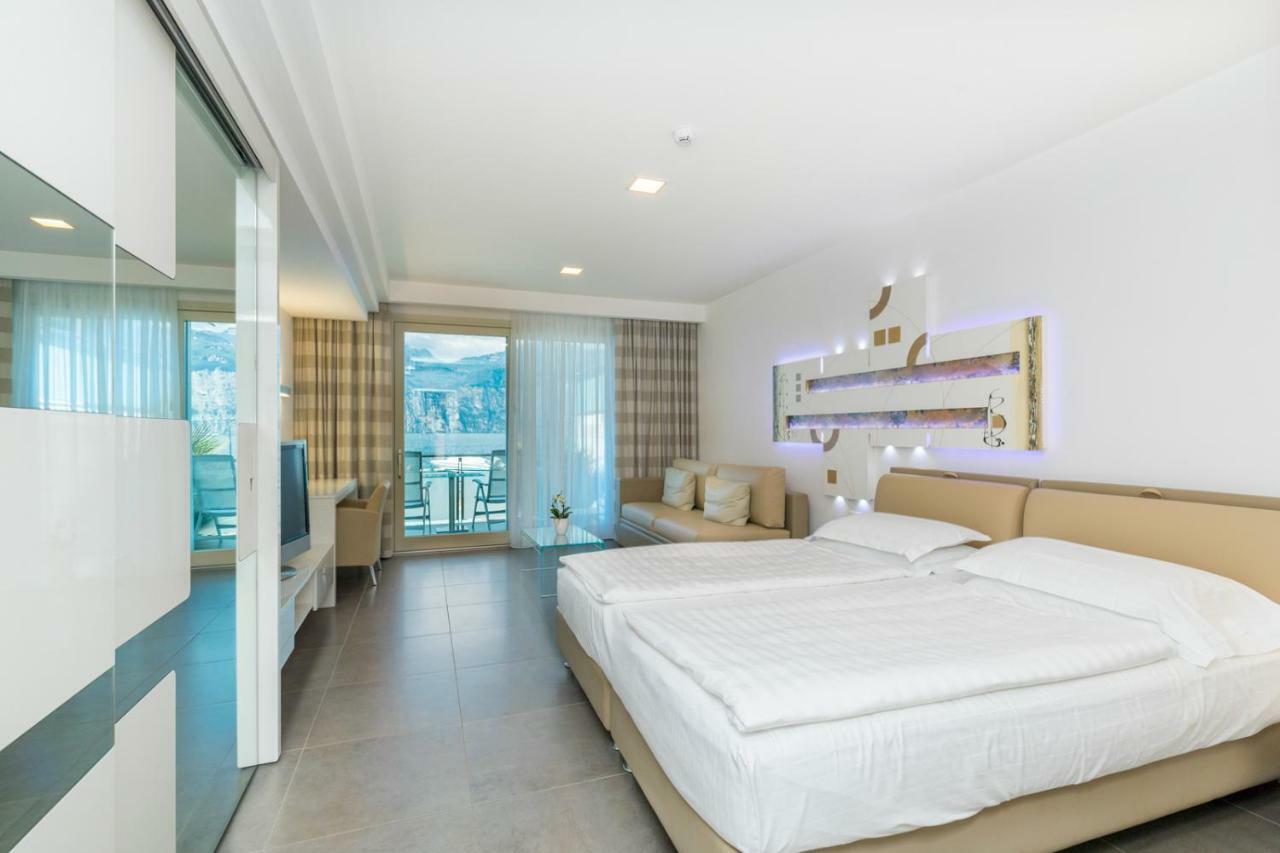 Vega Hotel 3*